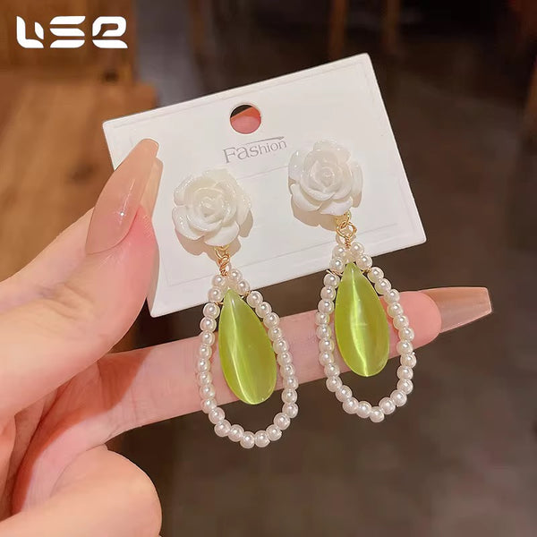 Green flower tassel earrings