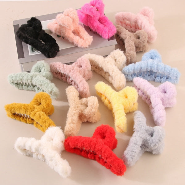 Large fur claw clips