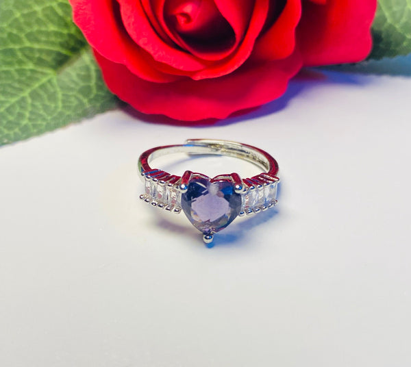 Esmeralda love heart Adjustable ring - purple