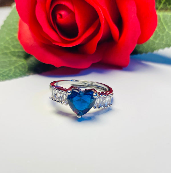 Jasmine love heart Adjustable ring - blue