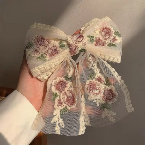 Vintage French style floral lace bow hair pin