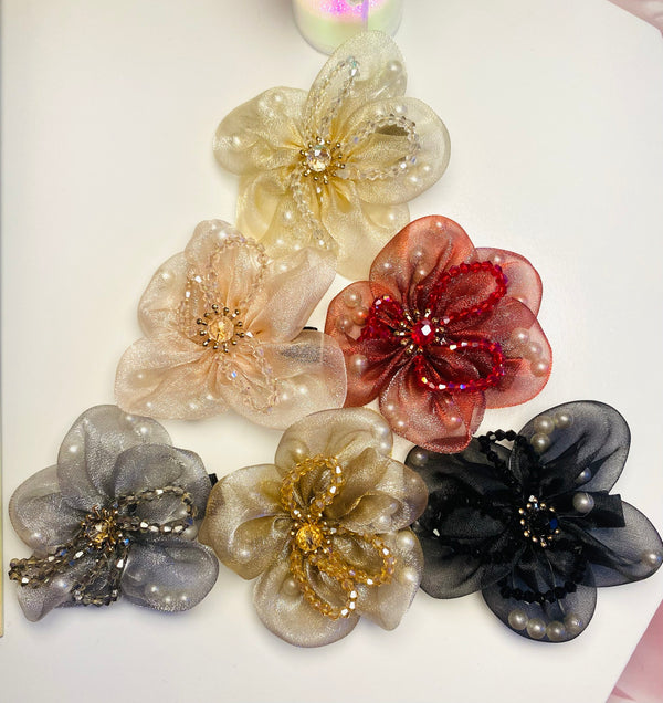 Crystal pearls with organza hair pin