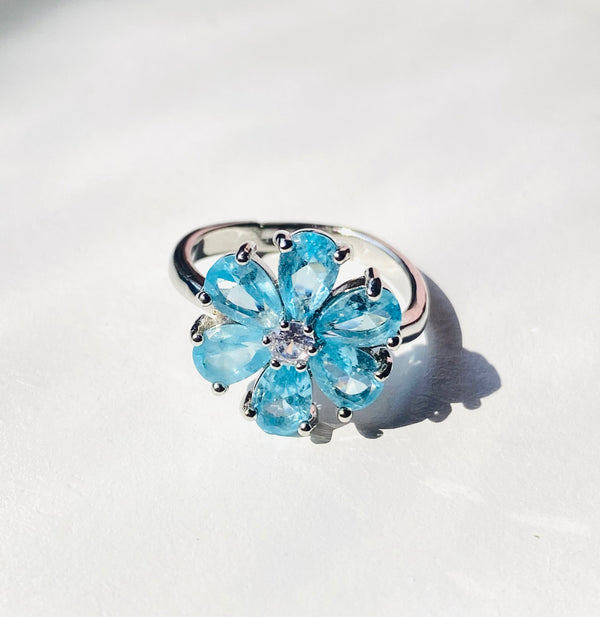 Blue bloom floral adjustable ring