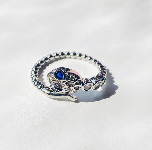 Blue stone snake adjustable ring