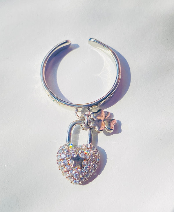 Cute heart lock and flower hanging adjustable ring