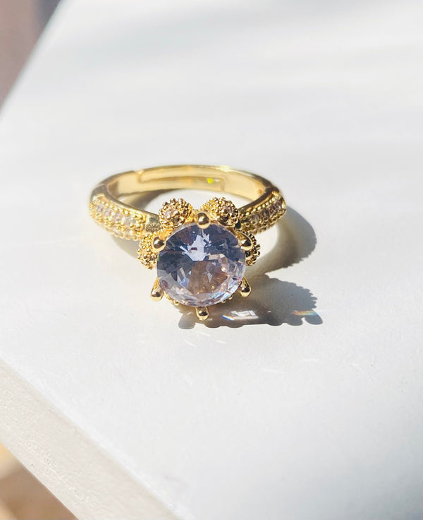 Golden solitaire zircon adjustable ring