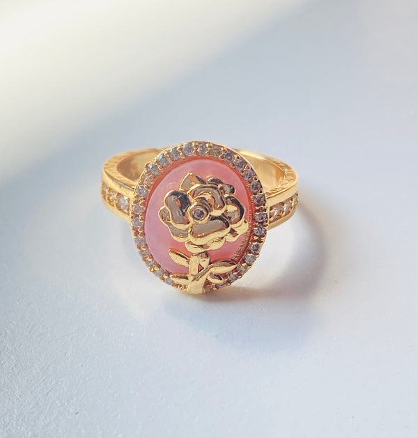 Vintage pink rose rhinestones ring