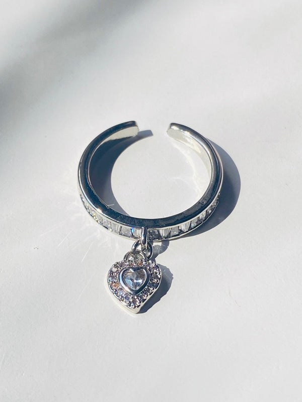 Hanging heart adjustable ring