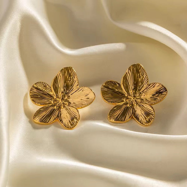 Stainless steel five petals stud earrings