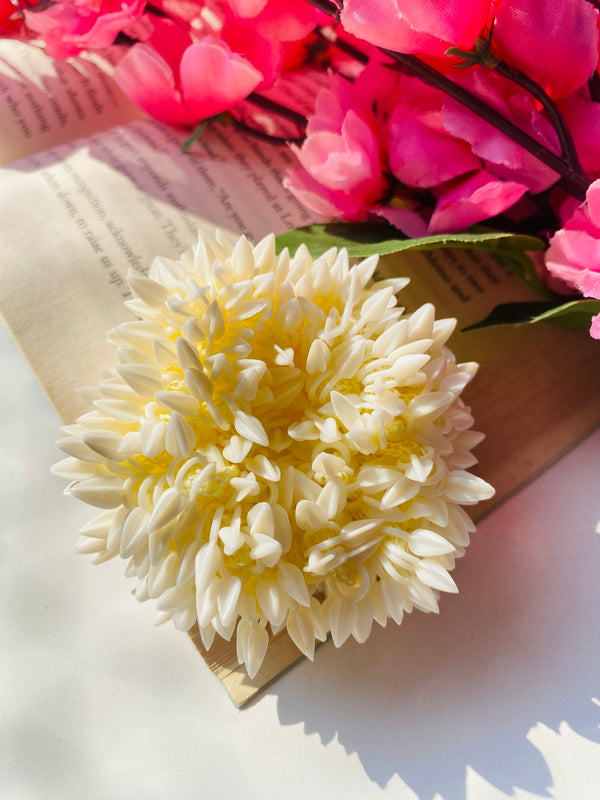 Scented jasmine scrunchie