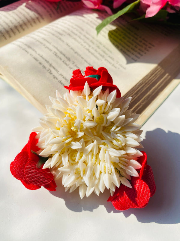 Rose jasmine scrunchie