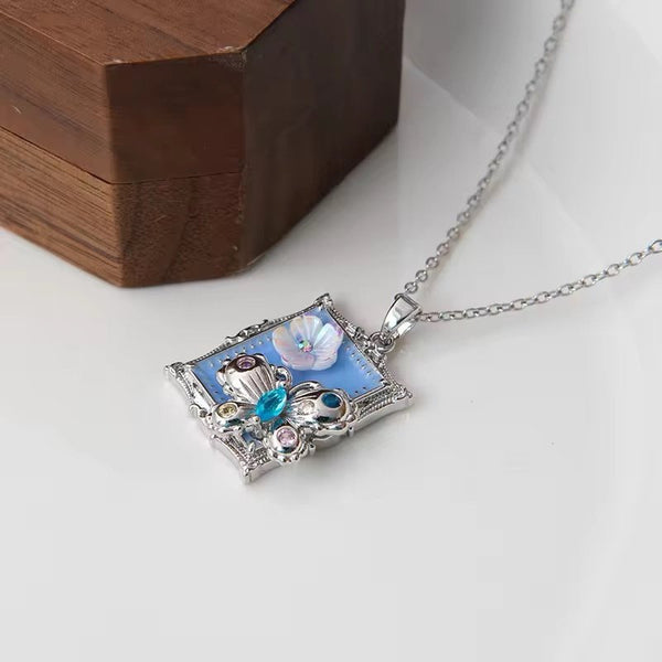 Stainless steel silver plated vintage style necklace