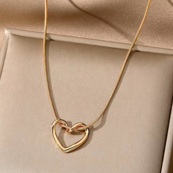 Stainless steel golden whole heart necklace
