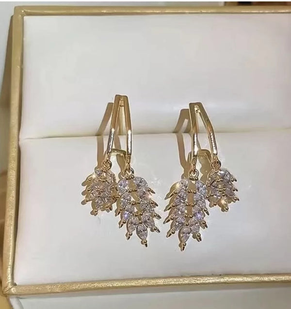 Korean style leaf Shaped Stone Earring For women