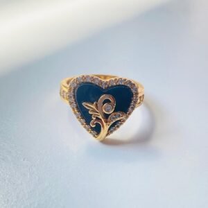 Vintage black heart rhinestone ring