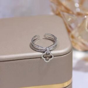Silver plated hanging clover flower ring