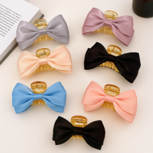 Medium Bow Claw Clips Earrings
